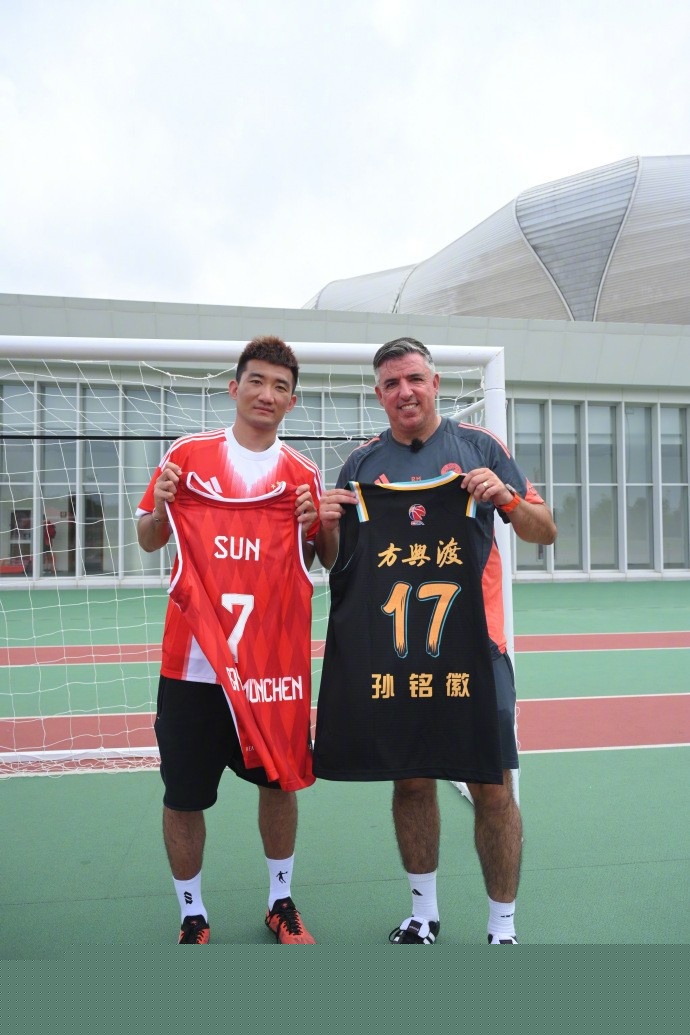 LPL本赛季野核英雄胜率排行榜：火男登顶，莉莉娅垫底